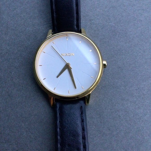 Nixon Movin’ Out The Kensington Gold Watch Case Black Leather Strap main image 6